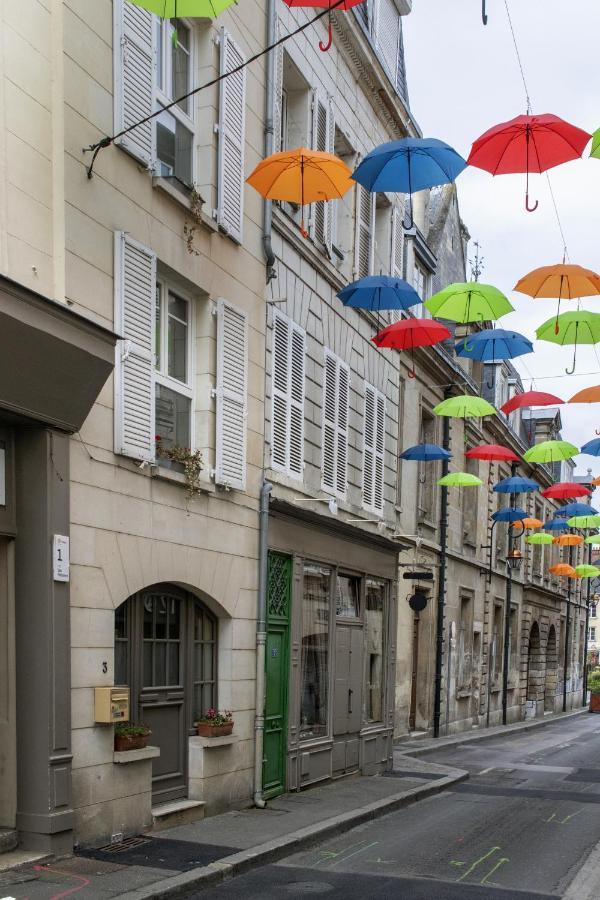 Aux Patissiers Compiègne Exterior foto